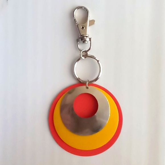 Source Unknown Accessories - Beach Bag Charm / Key Ring